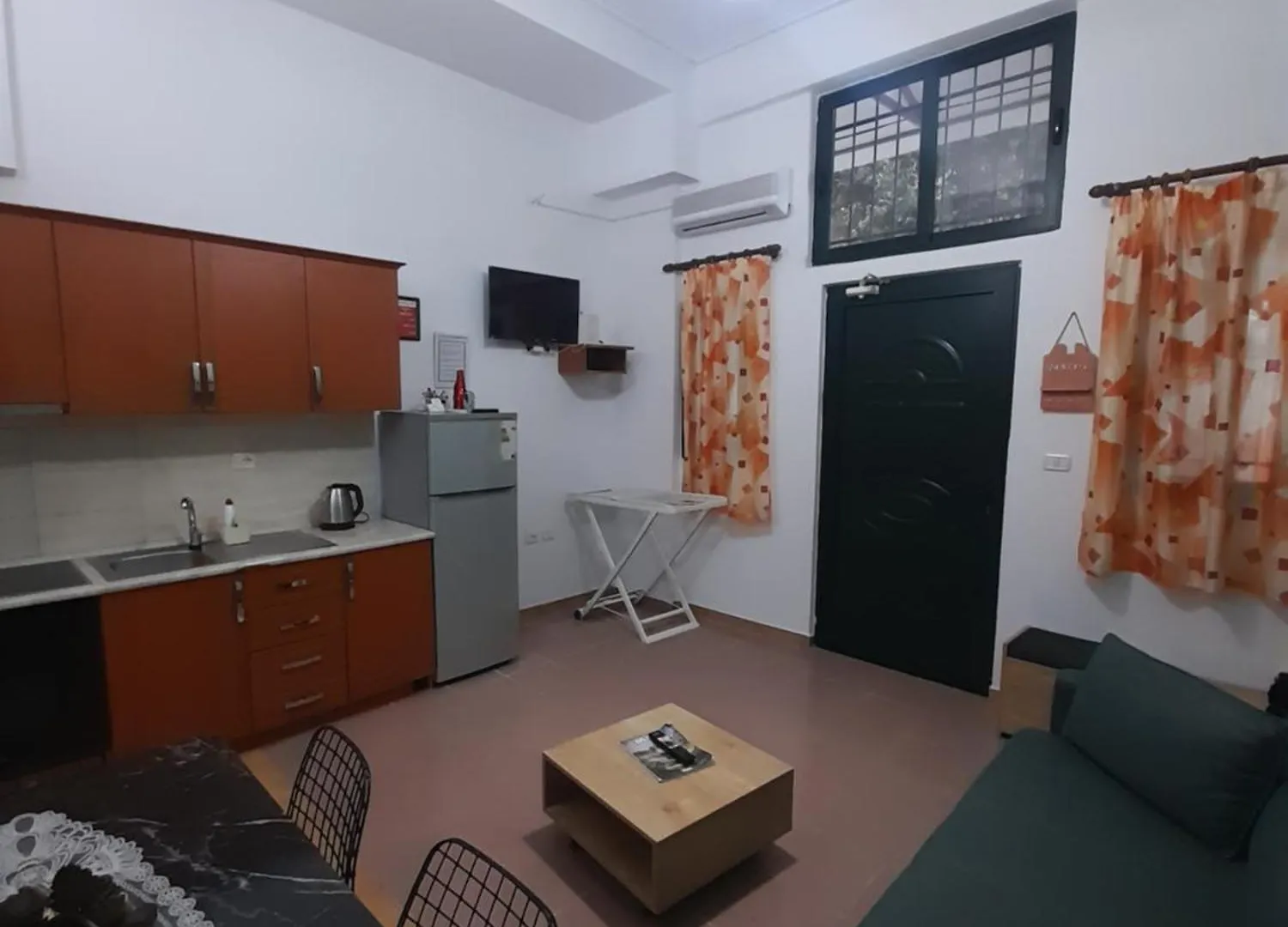 Mucaj House Apartment Vlore